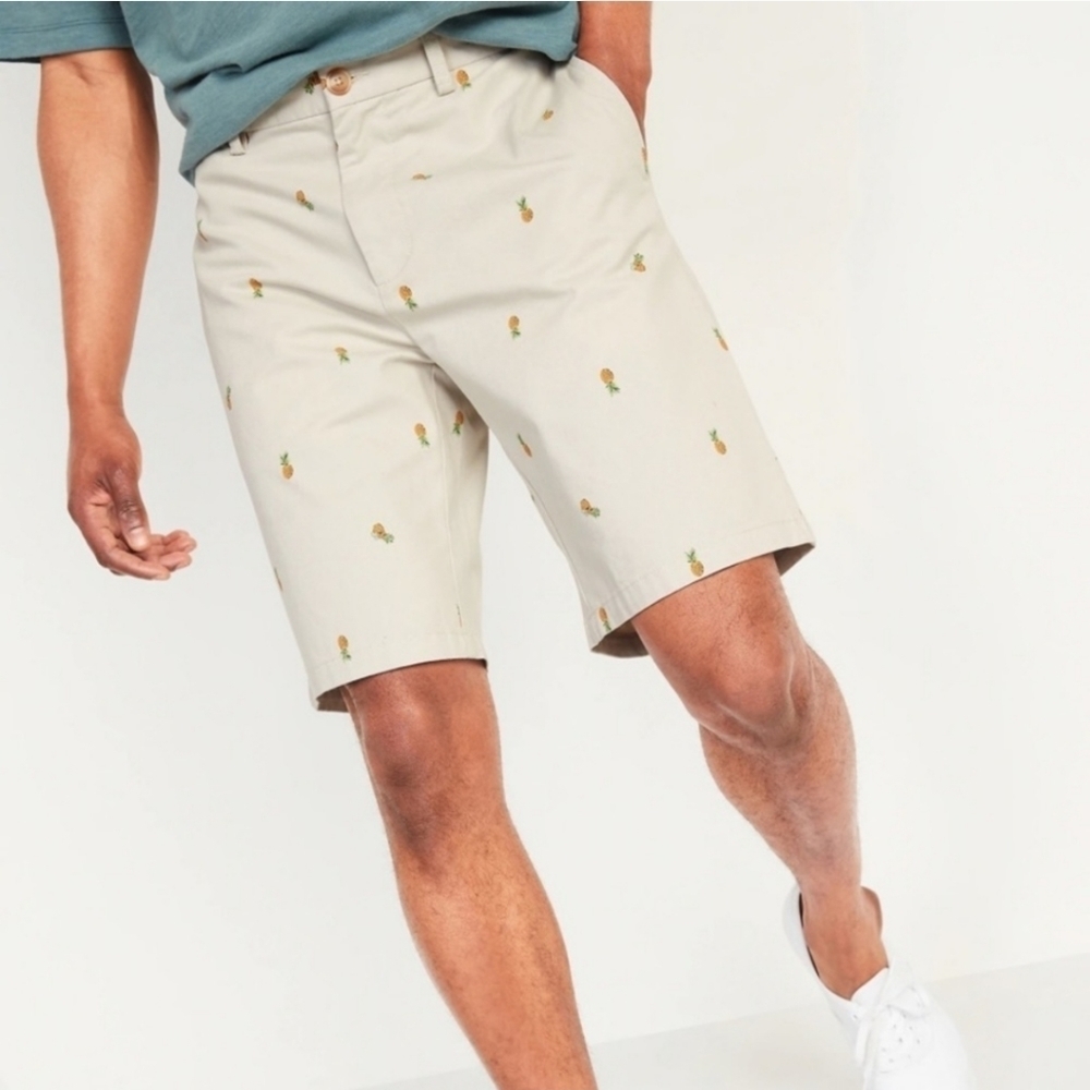 🍄3/50$🍄 OLD NAVY Ultimate Slim chino men's bermuda shorts size 28 Pineapple